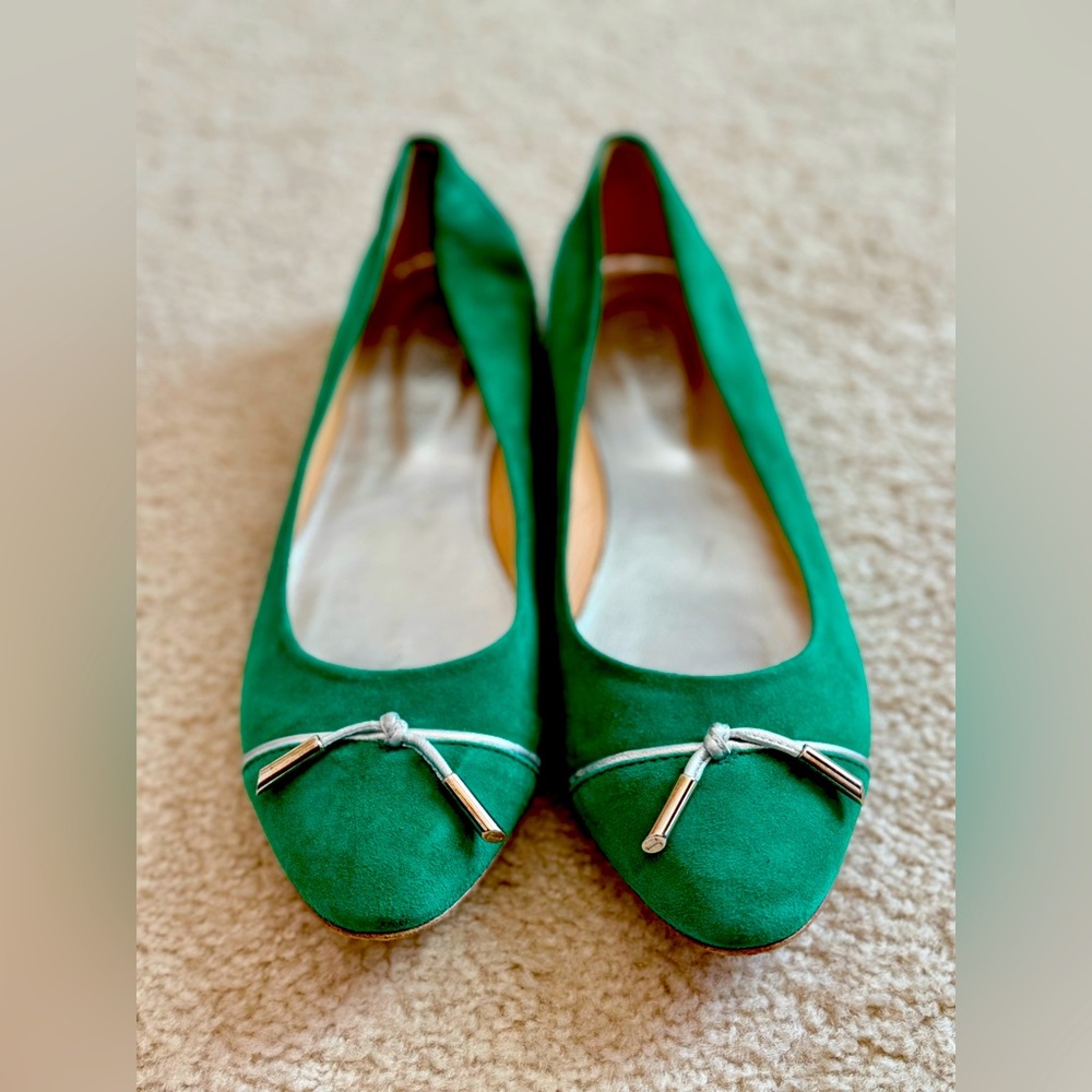 Tod’s Kelly Green Suede Studded Ballet Flats Originally $495 Size Italian 40.5